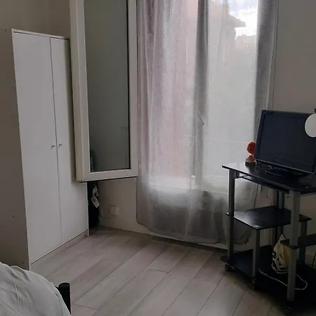 12 Rue Fernand He93600 Sous Bois Apartment *